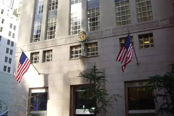 アメリカを代表する高級宝飾品ブランド「ティファニー」