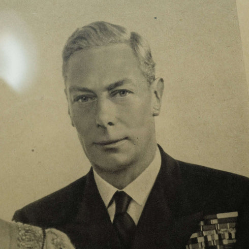 1948年 英國王室喬治六世伉儷銀婚紀念裱框照訊息