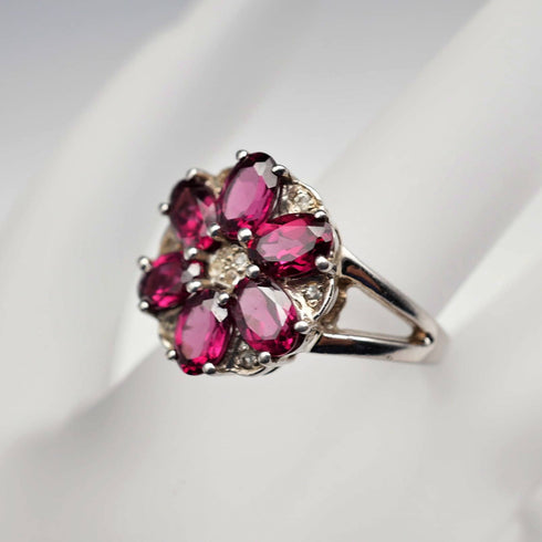 UK Vintage Pink Garnet Floral Sterling Silver Ring (US Size 9.5)
