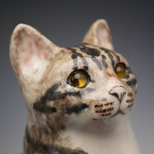 British Winstan Ray Kensington Cat Pheasant Pottery Figurine (Size 4)