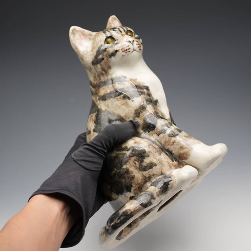 British Winstan Ray Kensington Cat Pheasant Pottery Figurine (Size 4)