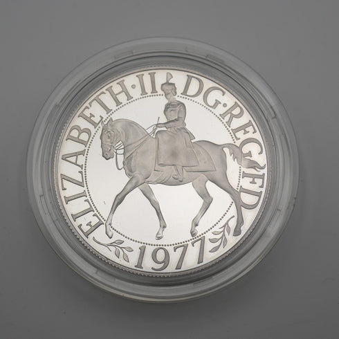 UK Commemorative Silver Coin Queen Elizabeth II 25th Anniversary of Coronation Royal Mint with Case and Certificate