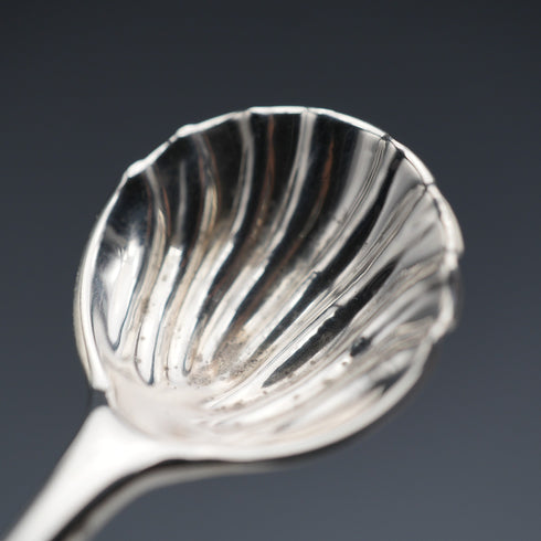 1902 English Antique Sterling Silver Salt Spoon 32g Z Barraclough&Sons