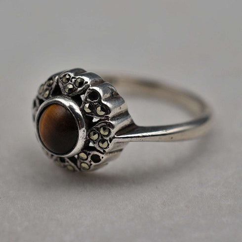 Vintage Tiger's Eye & Marcasite Sterling Silver Ring (US size 7)
