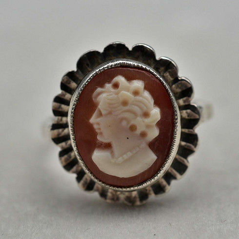 UK Vintage Sterling Silver Cameo Ring (US Size 7)