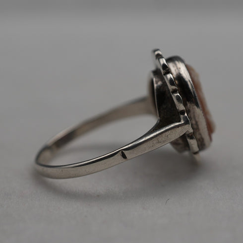 UK Vintage Sterling Silver Cameo Ring (US Size 7)
