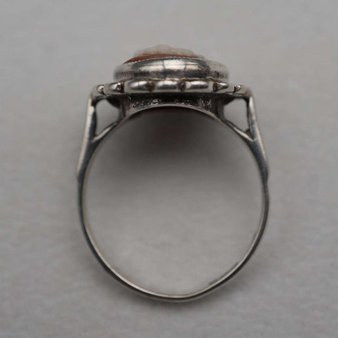 UK Vintage Sterling Silver Cameo Ring (US Size 7)