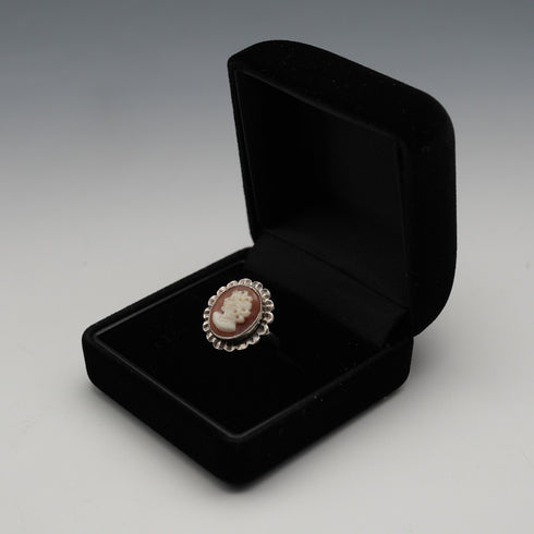 UK Vintage Sterling Silver Cameo Ring (US Size 7)