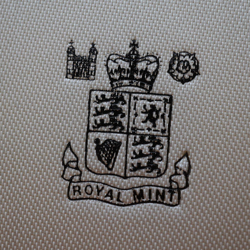 1977年 英国 エリザベス2世女王 戴冠25周年 記念銀貨 28g RoyalMint ケース・説明書付