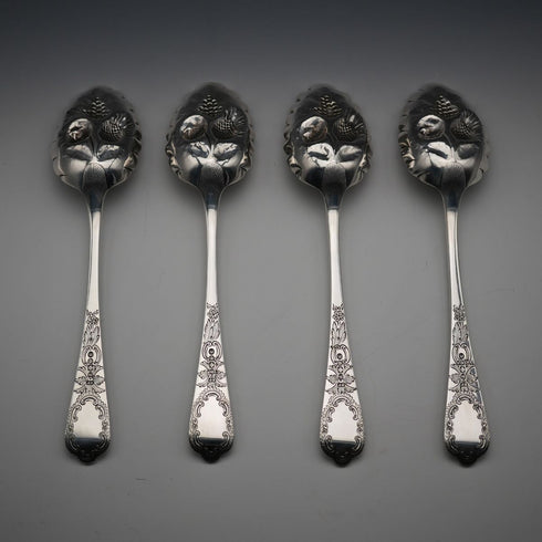 Late 19th Century English Antique Silver Plated Berry Spoons, Set of 4, Cased