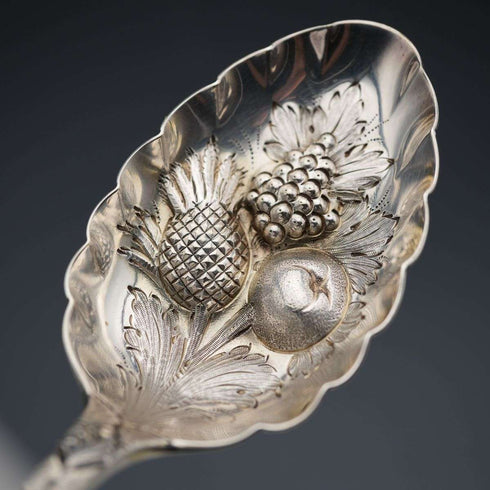 Late 19th Century English Antique Silver Plated Berry Spoons, Set of 4, Cased