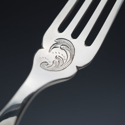 Circa 1899 British Antique Mother of Pearl Handle Dessert Cutlery Set for 6, Silver Decoration