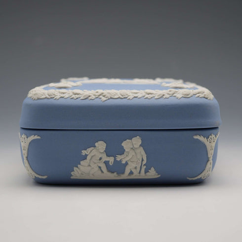 1969 Pale Blue Wedgwood Jasperware Square Lidded Box
