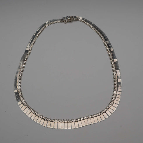 British Vintage Sterling Silver Flowing Plate Link Necklace 40cm 21g