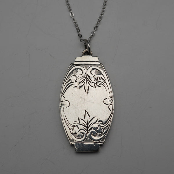 Vintage Sterling Silver Locket with Sterling Silver Necklace, Total 7.4g HB&S
