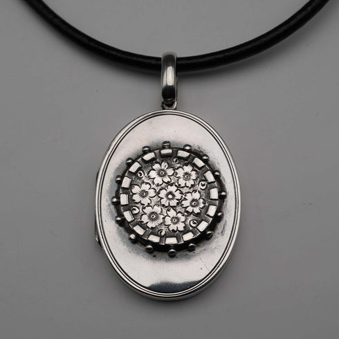 Antique Sterling Silver Locket Pendant with Leather Necklace 15.5g