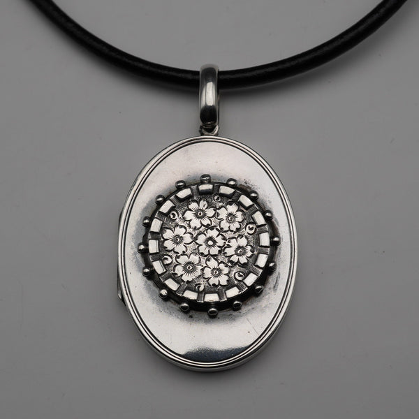 Antique Sterling Silver Locket Pendant with Leather Necklace 15.5g