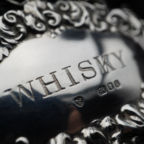 United Kingdom Vintage Sterling Silver Whisky Decanter Label D J Silver 9.7g