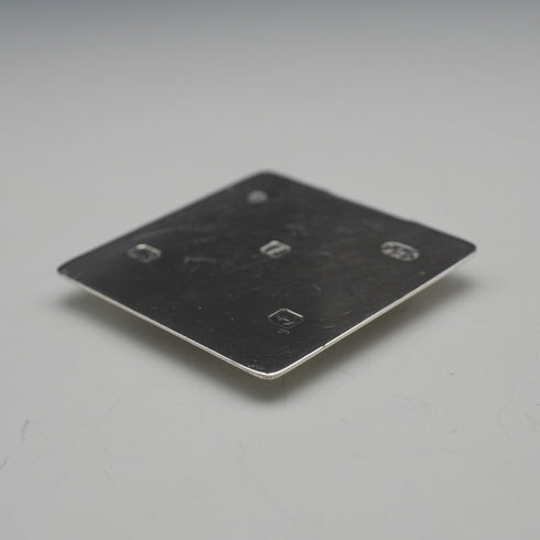 Pinza para billetes de plata esterlina de forma cuadrada, L J Millington, Reino Unido, 16 g