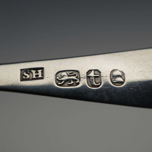 Cuchara de sal de plata de ley antigua británica de 1794, estilo Old English, Solomon Hougham, 8g