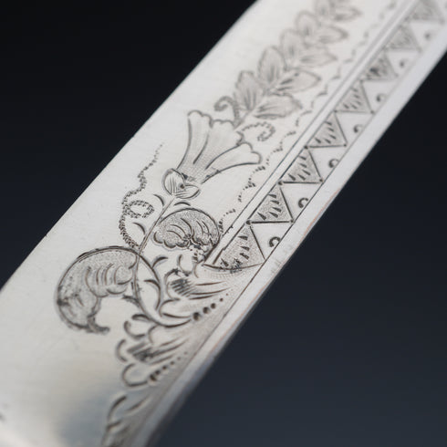 Circa 1900 English Antique Mother-of-Pearl Handle Dessert Cutlery Set (12 Pairs), Sterling Silver Ornamentation, John Round & Son, in Wooden Case