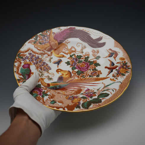 1975 Royal Crown Derby (UK) "Old Avesbury" Dinner Plate, 26cm diameter