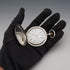 Reloj de bolsillo antiguo Zenith, circa 1919, plata 900, caja saboneta, diámetro 50 mm, en buen estado de funcionamiento.