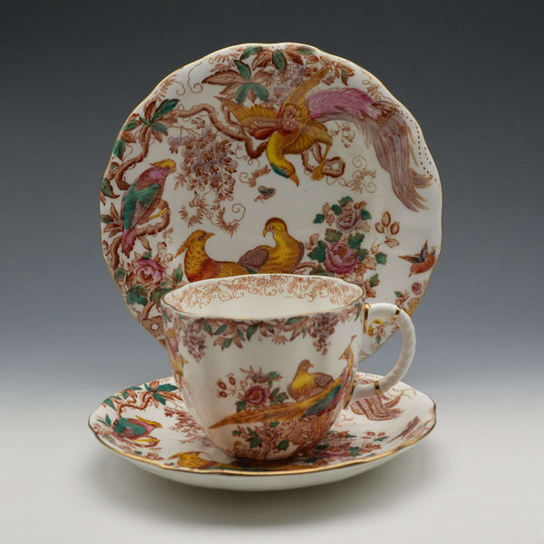 c. 1947 Vintage Royal Crown Derby "Old Aylesbury" Teacup Trio ②