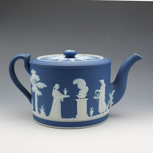 约1900年 英国古董 韦奇伍德 鼓形茶壶 碧玉浮雕系列