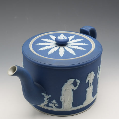 约1900年 英国古董 韦奇伍德 鼓形茶壶 碧玉浮雕系列