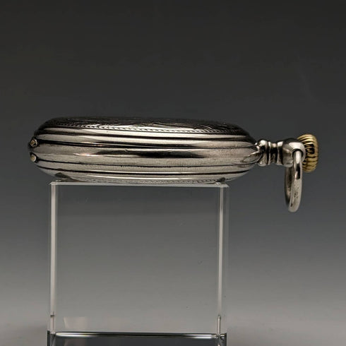 Around 1913 Antique Zenith pocket watch Art Nouveau engraving Hunter case on silver side Works well