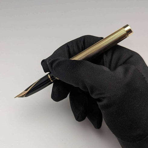 US Vintage Sheaffer Targa Fountain Pen Gold Plated Case
