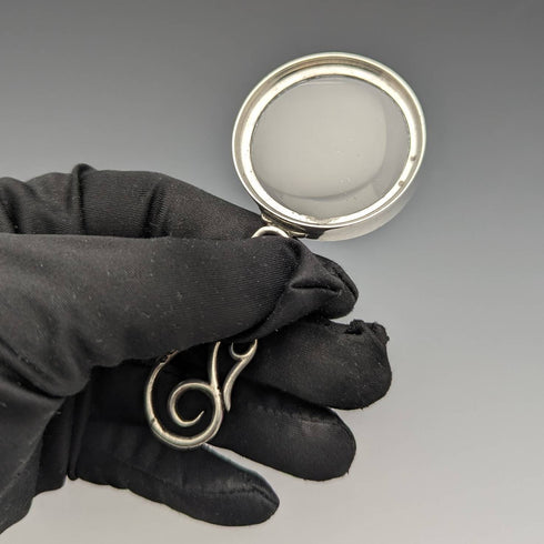 1878 年英國古董純銀小放大鏡放大鏡勞倫斯·埃手冊