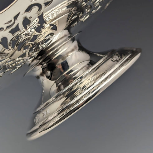Around 1922 British antique silver plate compote/tazza diameter 22cm Mappin and Webb