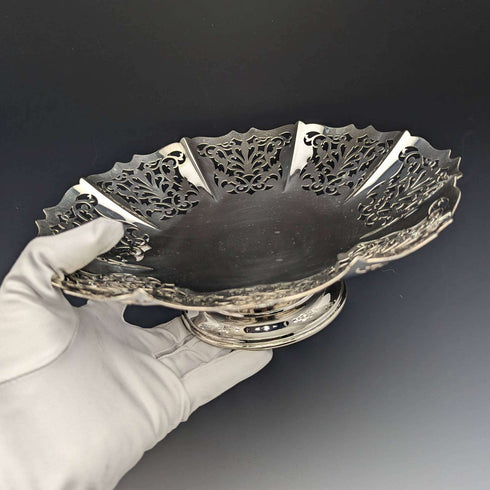 Around 1922 British Antique Silver Plated Compote/Tazza Diameter 24cm Mappin and Webb