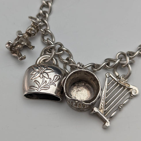 英国ヴィンテージ 純銀製 チャームブレスレット 31g