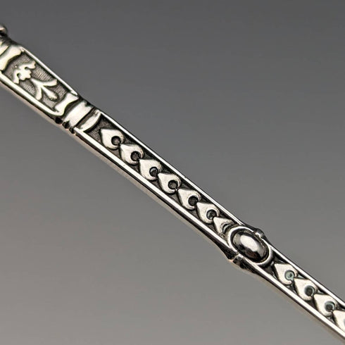 Cuchara de recuerdo de plata de ley con decoración de esmalte, vintage británica de 1938