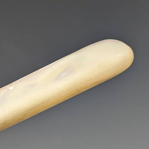 1909 British Antique White Pearl Shell Handle Dessert Cutlery Pair in Case Josiah Williams
