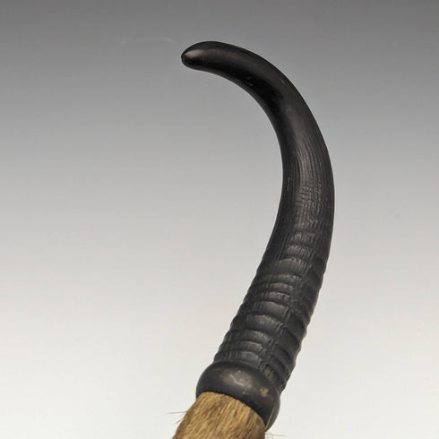 瑞士製造古董登山手杖,帶毛皮角柄 93 厘米