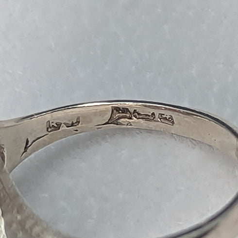 英国ヴィンテージジュエリー ダークレッドストーン 純銀リング(9-10号) 指輪