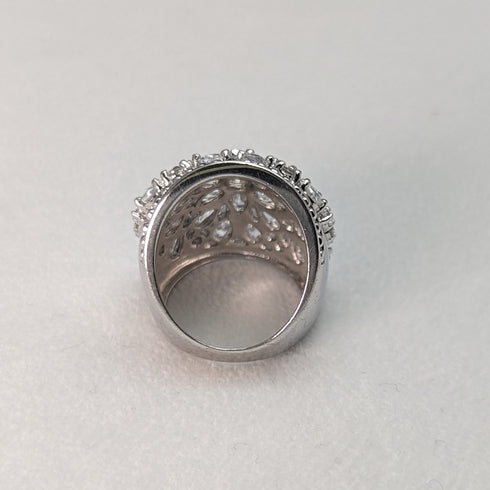 英国ヴィンテージジュエリー キュービックジルコニア 大型純銀リング(11号) 指輪