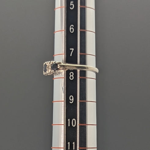 英国ヴィンテージジュエリー ダークストーン 純銀リング 指輪