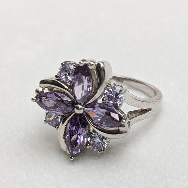 British Vintage Jewelry Amethyst & Zirconia Pure Silver Ring