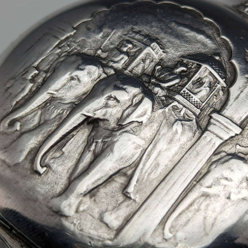 Around 1909 Antique Longines pocket watch Relief engraving Hunter case on silver side Works well