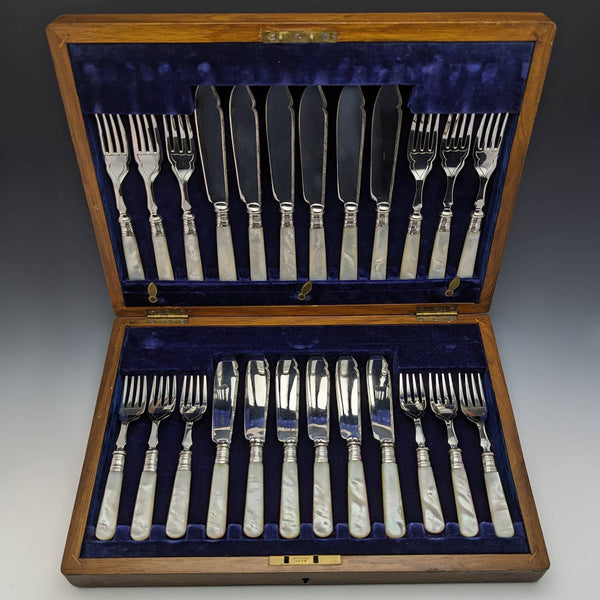 Around 1930 British vintage white butterfly shell handle fish cutlery 12 pair set boxed