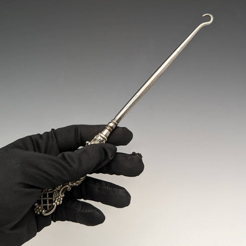 1912 British Antique Sterling Silver Handle Button Hook