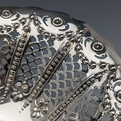 1894 British Antique Sterling Silver Earring Decoration Bowl/Dish 232g Martin Hall