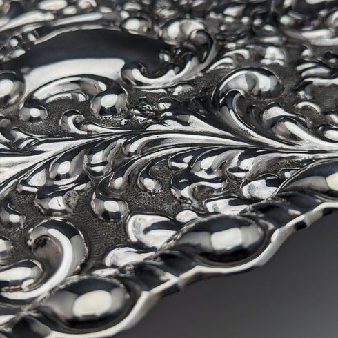 1905 年英國古董純銀浮雕雕刻梳妝台托盤 336 克霍勒斯·伍德沃德