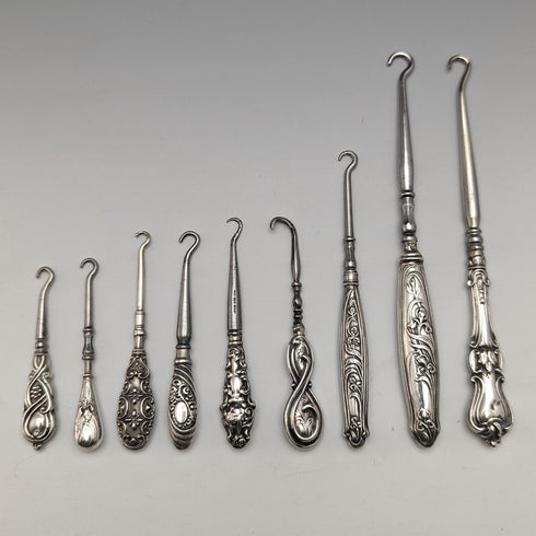 1910年頃 英国アンティーク シルバープレート製ハンドル ボタンフック 9本セット