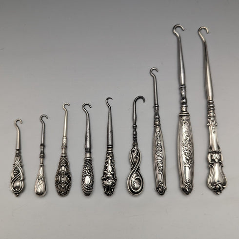 1910年頃 英国アンティーク シルバープレート製ハンドル ボタンフック 9本セット